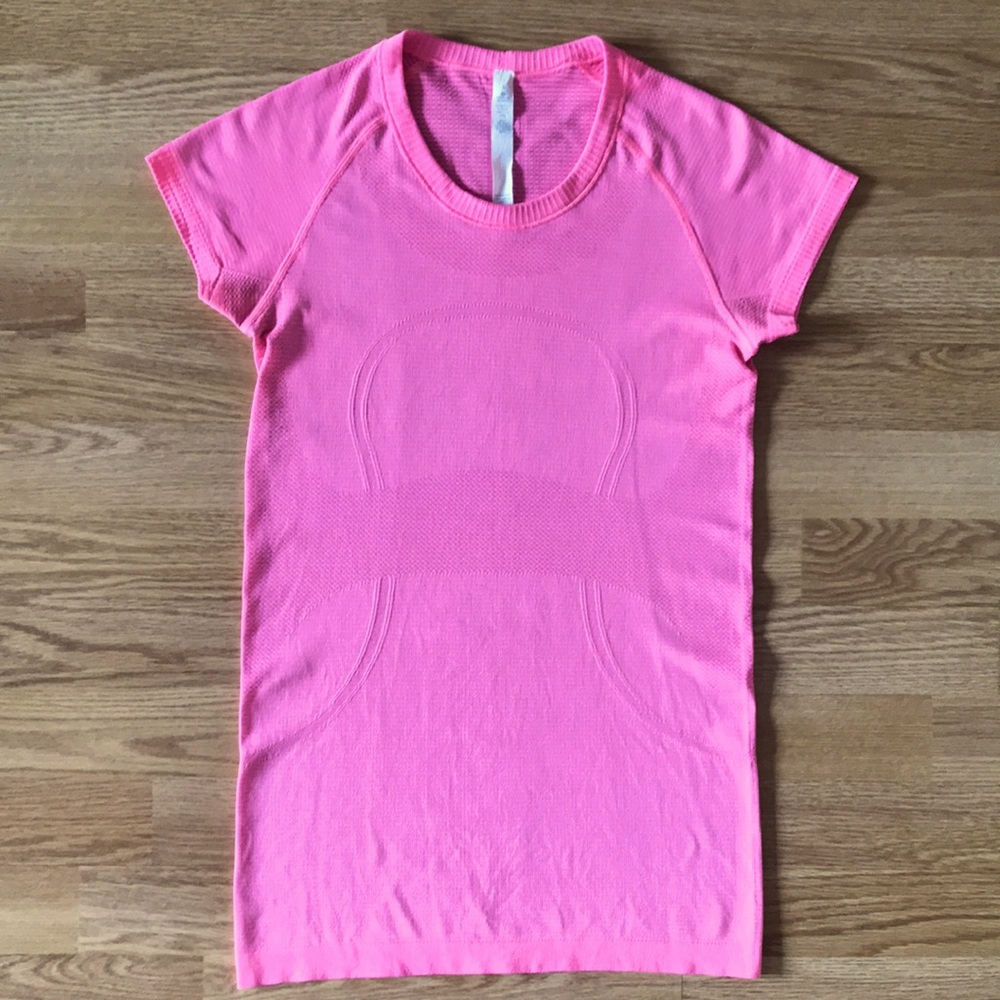 Lululemon Swiftly Tech Short Sleeve Top